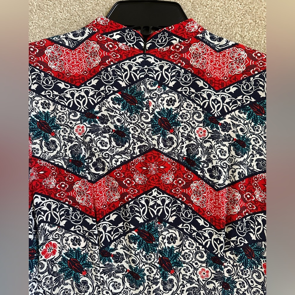 Express Red and Blue Patterned Rompet - Picture 4 of 7